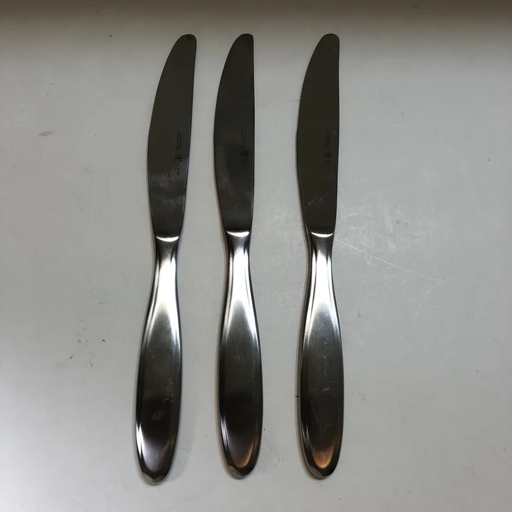 Three  J A Henckels  International Dinner Knives Gem Satin Stainless Flatware